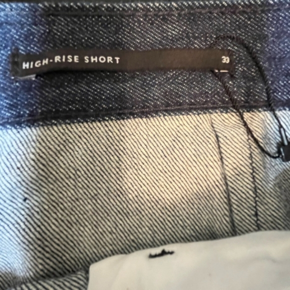 NWOT Banana Republic High Rise Dark Denim Pleated Shorts Size 33 - Picture 7 of 9